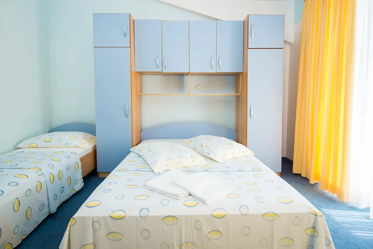 Bed And Breakfast Helena Kaštela